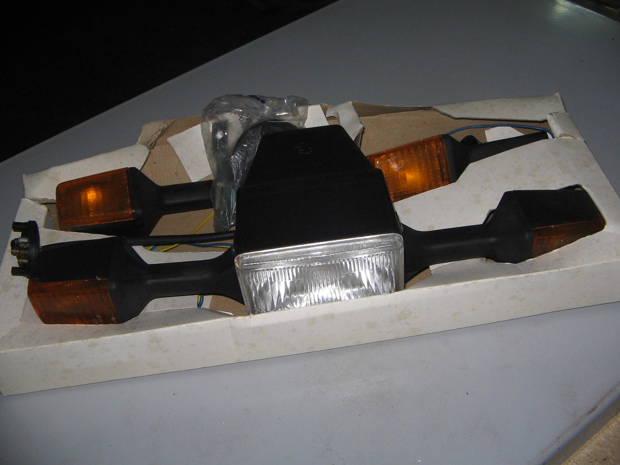 KIT TRSFORMAZIONE IMP LUCI CICLOMOTORI N. 1.490